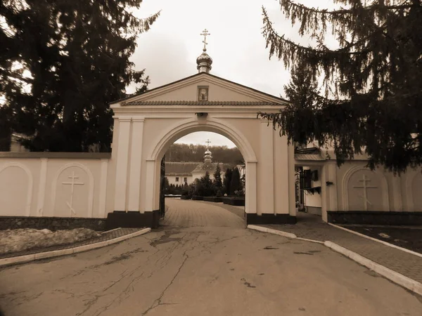 Manastır Epifani Manastırı                                                                                  