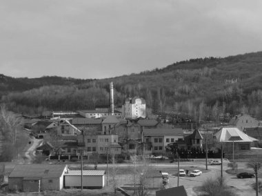  Pencereden şehre olan manzara.                                              