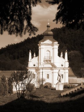  Aziz Niklas Katedrali (Fransisken Manastırı)                    