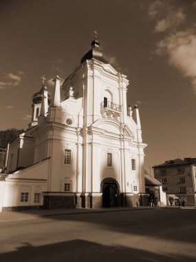  Aziz Niklas Katedrali (Fransisken Manastırı)                    