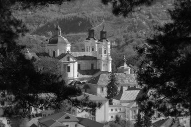  Eski kasabanın tarihi merkezi.                                                                        