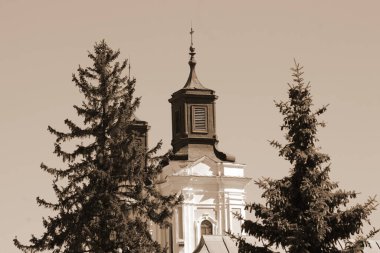 Şekil Değiştirme Katedrali. 