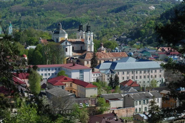  Eski kasabanın tarihi merkezi.                                                                        