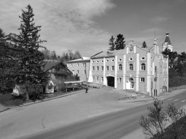  Eski kasabanın tarihi merkezi.                                                                        