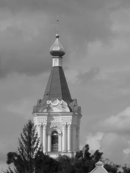 Monascheskyj Gebäude Dreikönigskloster — Stockfoto