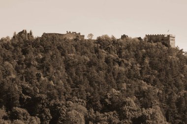  Castle Hill 'in genel manzarası          