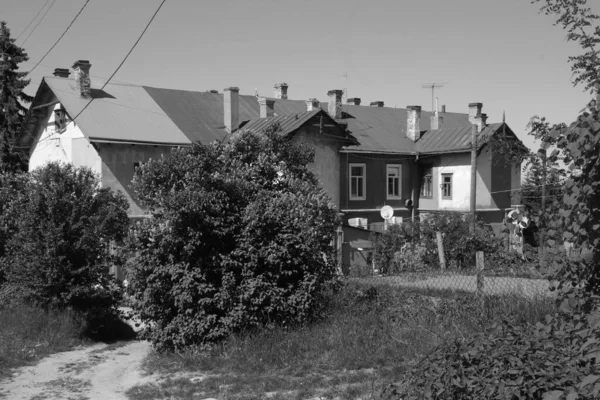 Oud Twee Verdiepingen Residentieel Gebouw — Stockfoto