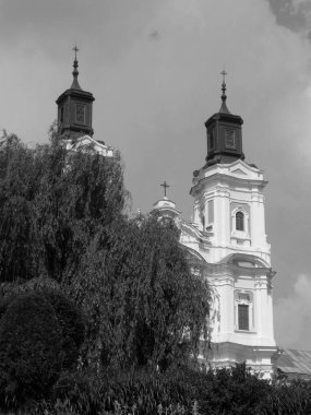  Şekil Değiştirme Katedrali                    