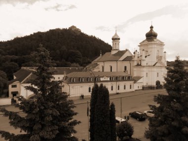  Aziz Niklas Katedrali (Fransisken Manastırı)                                                            