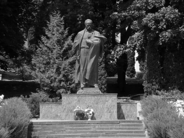 Pomnik Tarasa Szewczenki — Zdjęcie stockowe