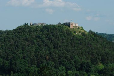  Castle Hill 'in genel manzarası                                        