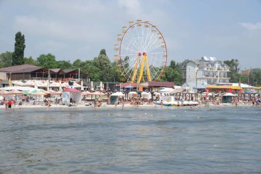 Karadeniz kıyısında bir kasaba var. Demir Limanı Holoprystan Bölgesi Kherson Bölgesi