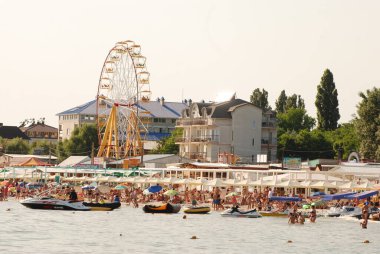  Karadeniz kıyısında bir kasaba var. Demir Limanı Holoprystan Bölgesi Kherson Bölgesi