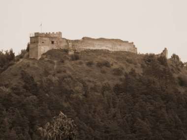   Castle Hill 'in genel manzarası                                       