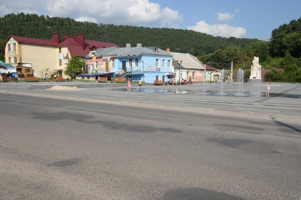 Eski şehrin yeni meydanı