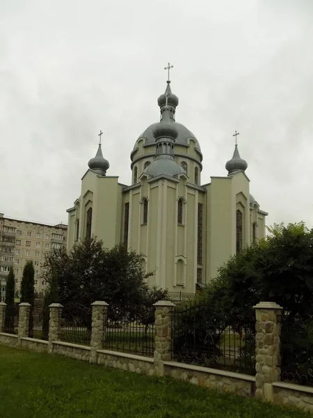 Nuevo Grande Alto Iglesia — Foto de Stock