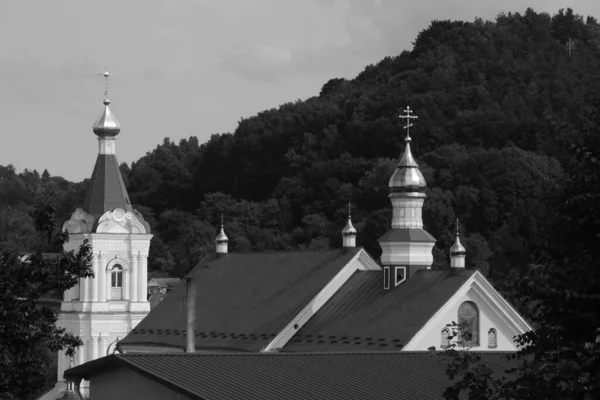 Monascheskyj Gebäude Dreikönigskloster — Stockfoto