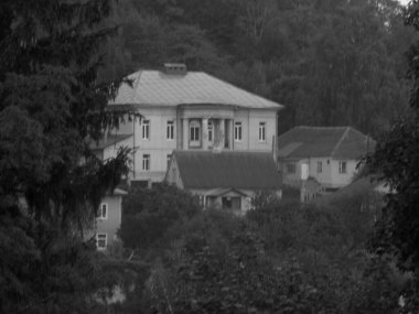 Pencereden şehre olan manzara.          