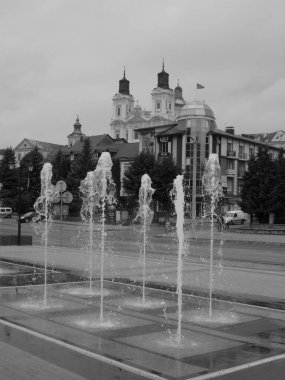 Şekil Değiştirme Katedrali                              