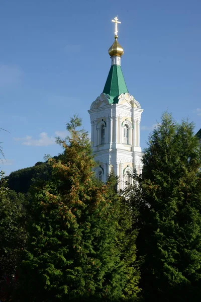 Monascheskyj Gebäude Dreikönigskloster — Stockfoto