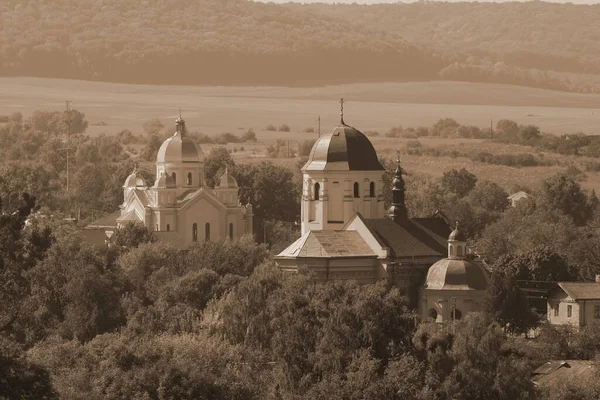 Kilise Yandaki Kilise — Stok fotoğraf