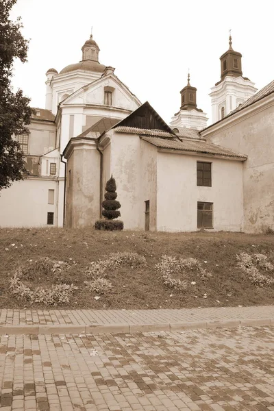 Şekil Değiştirme Katedrali                              