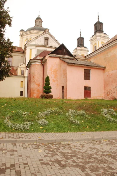 Şekil Değiştirme Katedrali                              