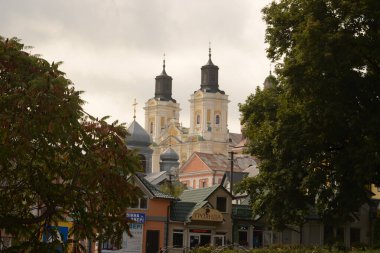 Şekil Değiştirme Katedrali                              