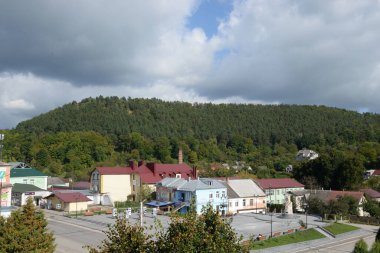 Eski kasabanın küçük bir caddesi. Eski şehrin tarihi kısmı.                    