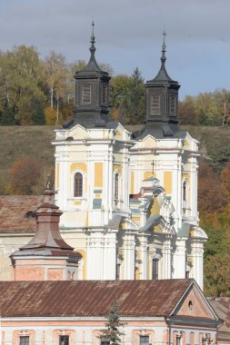 Şekil Değiştirme Katedrali