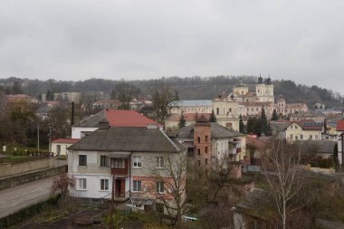 Eski şehrin üzerindeki sis. Eski şehrin tarihi kısmı. 