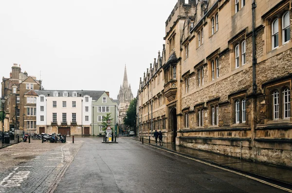 Strada di Oxford un giorno di pioggia — Foto Stock