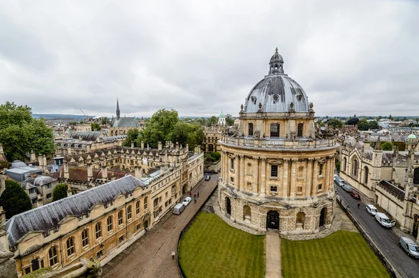 Radcliffe Camera в Оксфорде — стоковое фото