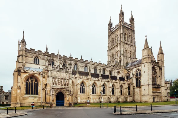 Alacakaranlıkta Gloucester Cathedral