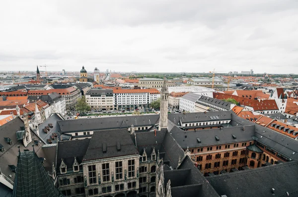 Мюнхен: городской пейзаж в пасмурный день — стоковое фото