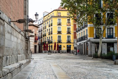 Madrid 'in merkezindeki Plaza de los Carros' un muhteşem manzarası