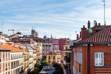 Madrid ve Segovia Caddesi 'nin tarihi şehir manzarası