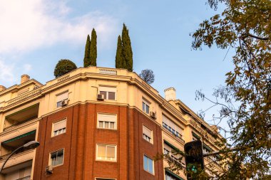 Madrid 'deki lüks apartmanlı şehir manzarası
