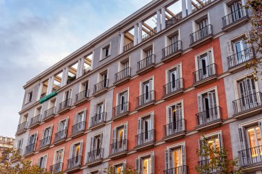 Madrid 'deki lüks apartmanlı şehir manzarası