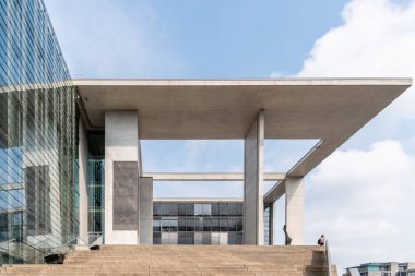 Çağdaş mimari binası. Berlin 'de somut cephe
