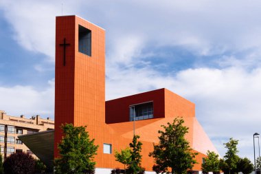 Modern Mimarlık Kilisesi 'nin dış görünüşü. San Manuel Gonzalez Kilisesi