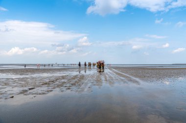 Cuxhaven Plajı sular çekildiğinde