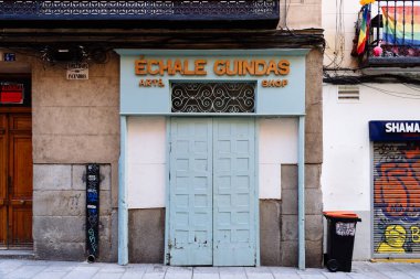 Madrid 'in Chueca semtinde Echale Guindas sanat mağazası önü