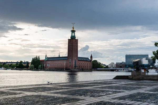 Il municipio di Stoccolma al tramonto, Svezia — Foto Stock