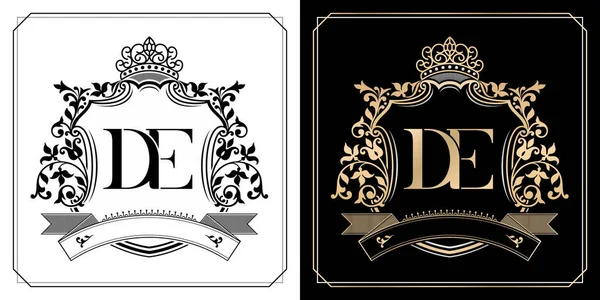 Royal Emblem Crown Set Black White Labels Initial Letter Graphic — ストックベクタ