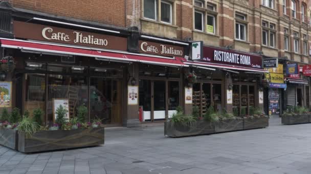 Geschlossene Restaurants Der Irving Street Während Der Sperrung London Abgeriegelt — Stockvideo