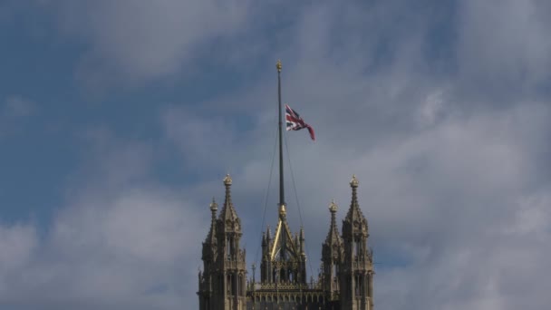 Union Jack Flag Flying Half Mast Top Victoria Tower Westminster — Vídeos de Stock