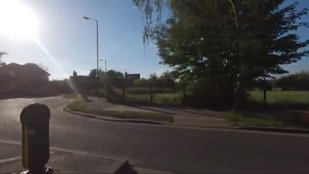 Pov Out Car Window Moving Wemborough Road Pasada Rotonda Harrow — Vídeos de Stock