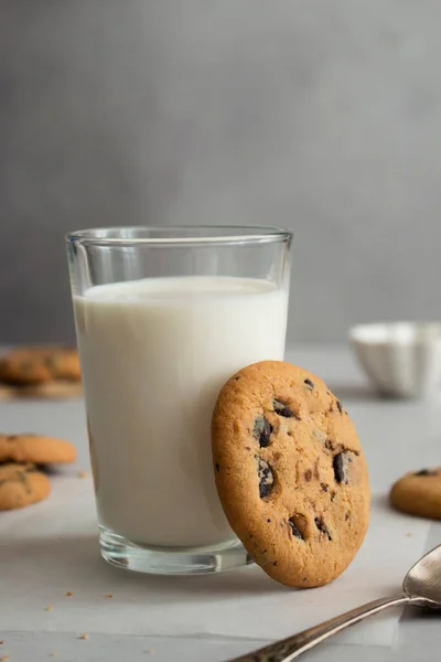 Composition Freshly Baked Homemade Biscuits Chocolate Chips Healthy Breakfast Concept — Stock Photo, Image