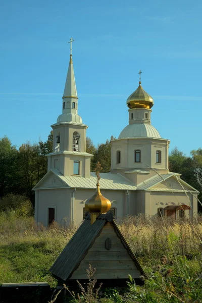 Село Святої Миколаївської Церкви Фомісчево Тульська Область — стокове фото